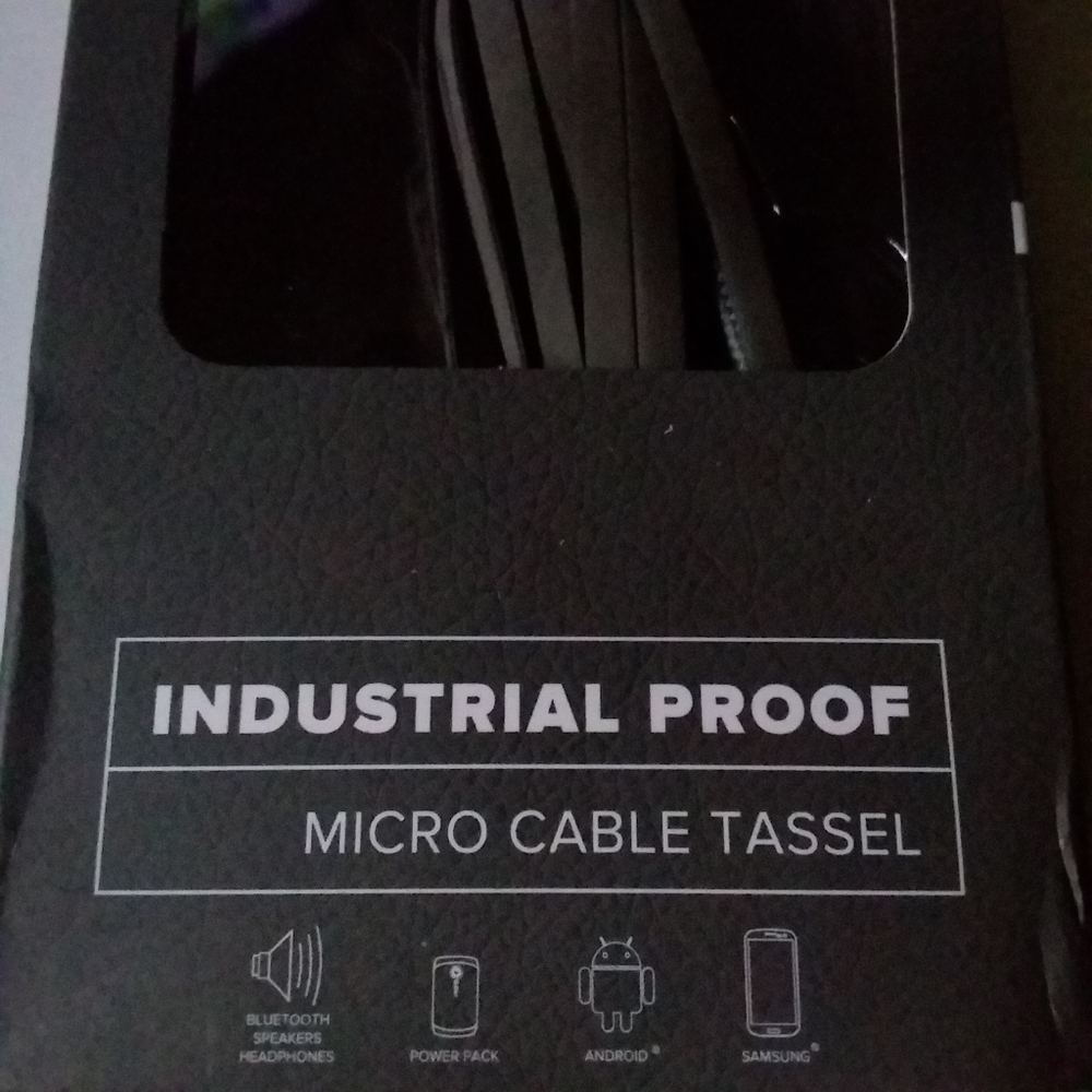 Micro Cable Tassel - Picture 8 of 9